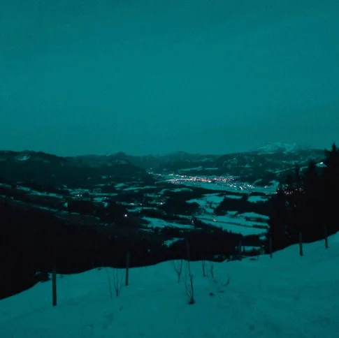 Glow Below – Photography, 0